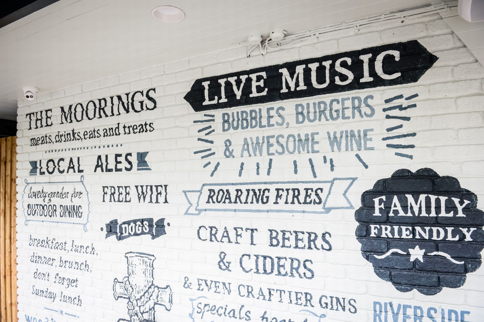 Signwriting: The Moorings